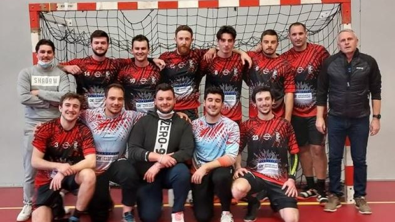 Handball le petit poucet grandit vite