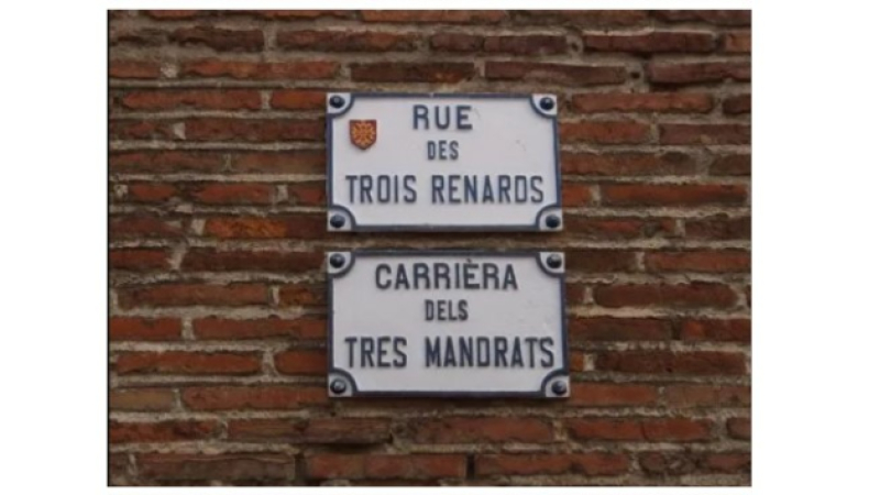 Rues de Vic : bientôt une double signalisation en français et en occitan !