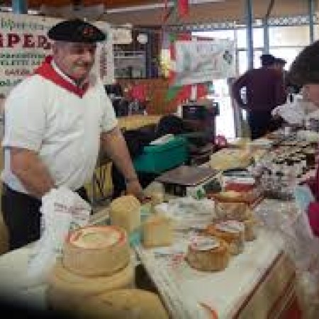 marche basque fromage.jpg