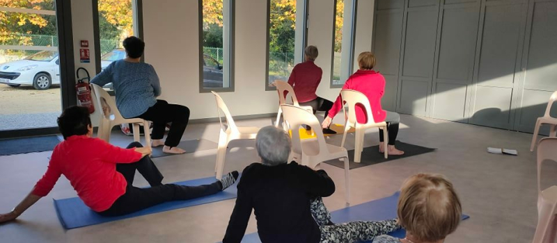Nouveau : du yoga sur chaise à la Maison de Santé !