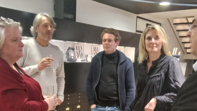 Succès pour le vernissage de l'exposition des artistes Martin Calegari et Erika Fiechter