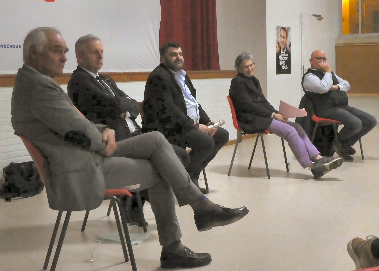 Les différents intervenants à cette table ronde