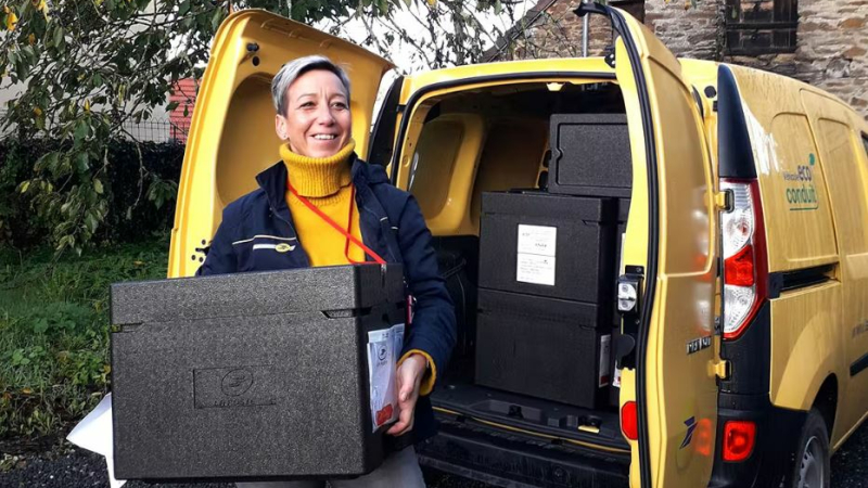 La poste développe ses services sur le canton