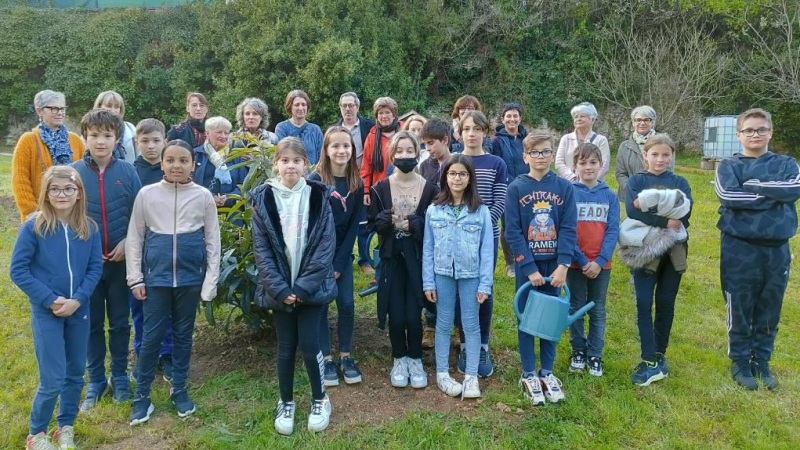 Une action des jeunes élus