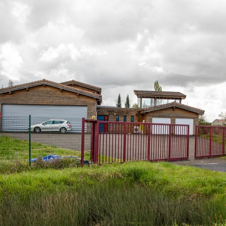 Maison de la famille de l'Ivoirien 1bis 090422.jpg