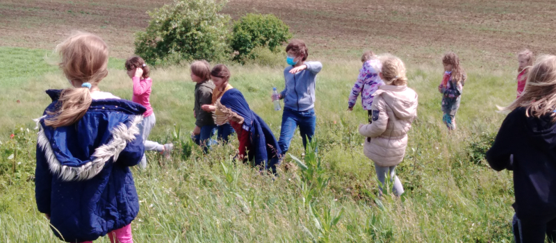 Rencontres  à la Petite Pierre : bricolage et potager au mois d’avril