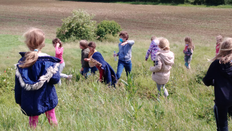 Rencontres  à la Petite Pierre : bricolage et potager au mois d’avril