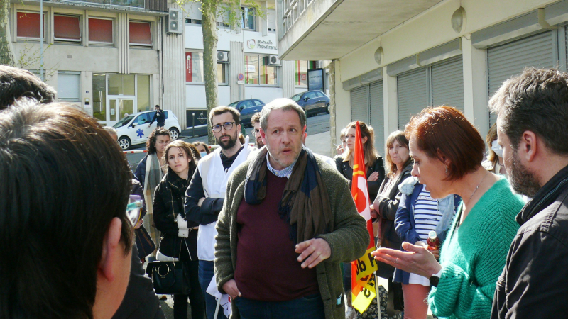Les grévistes du CHS font le forcing auprès de l'ARS du Gers
