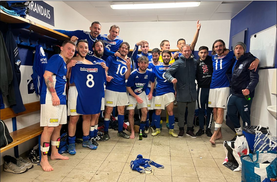 fcm vainqueur derby.JPG