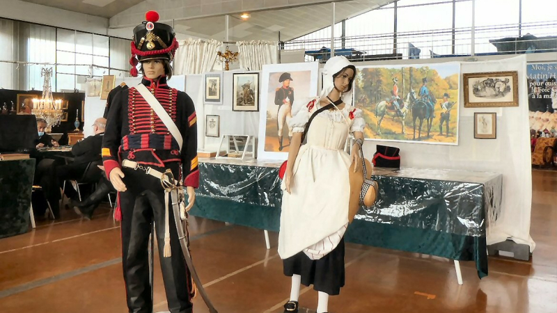 Dixième Salon des Antiquaires