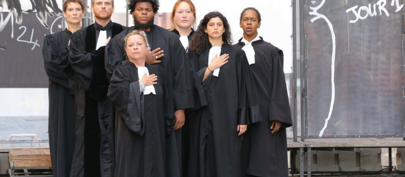 Spectacle événement "Héroïne" par la compagnie Les Arts Oseurs : un palais de justice à ciel ouvert !