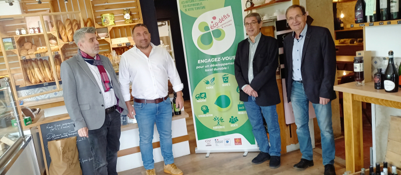 Jegun avec Cyril Farinès,"Les fournils gersois", 1ère commune de CACG à particper au label Eco-défis