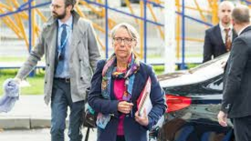 Elisabeth Borne succède à Jean Castex