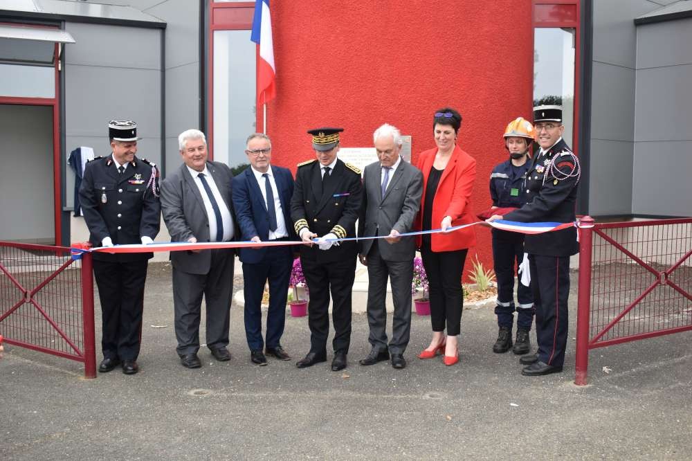 Il y a 24 Sapeurs-pompiers à Cazaubon