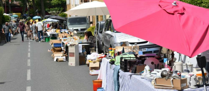 Carton plein pour Agora
