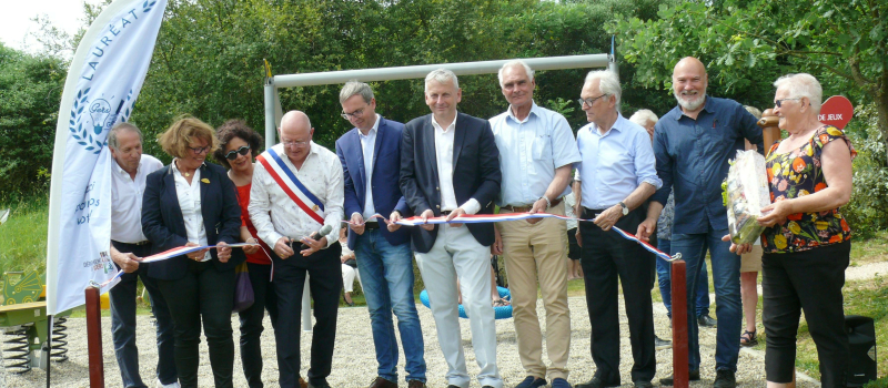Rénovation de la salle polyvalente et inauguration de l'aire de jeu