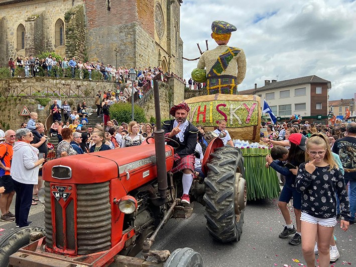 fete des fleurs riscle 2.jpg