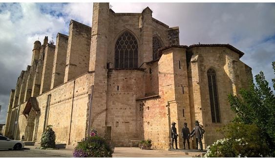 cathedrale condom.JPG