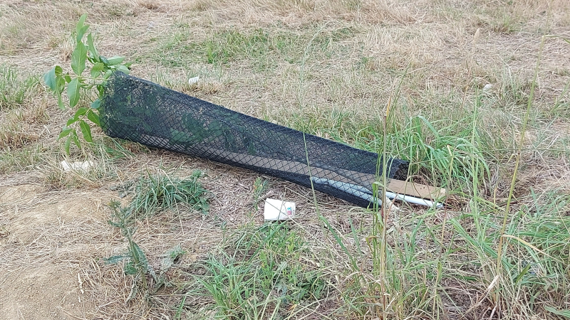 Site de Cauderon, "un espace de vie et de biodiversité, un lieu à respecter, un projet humain"... face à la bêtise humaine...