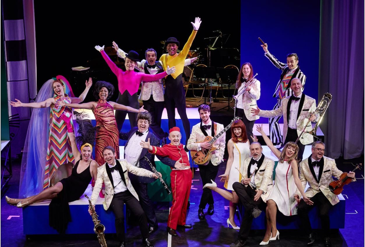 opéra éclaté.JPG