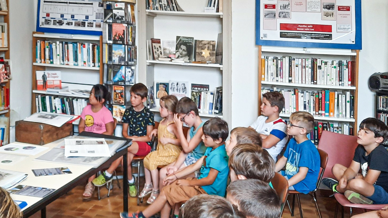 Exposition «Dachau» à la bibliothèque de Panjas