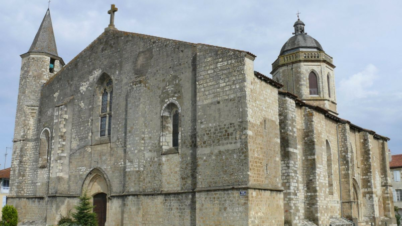 Visite-conférence sur les clés de voûte de l'église St Pierre