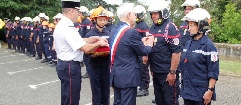Décorations et promotions pour les sapeurs-pompiers