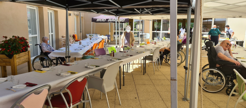Repas de fête à l’EHPAD !