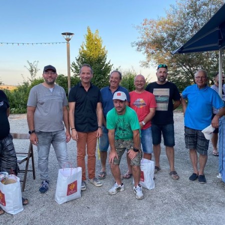 Un concours local de pétanque prisé par les amateurs.jpg