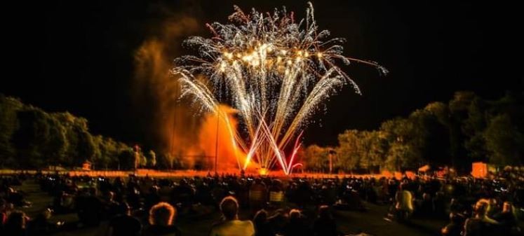 Feu d artifice.JPG