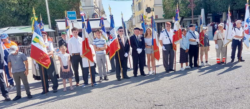 Cérémonie du 14 juillet : une certaine solennité devant un public plutôt confidentiel