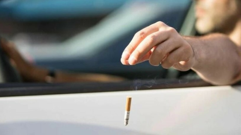 Mégot de cigarette jeté depuis sa voiture  = départ de feux !