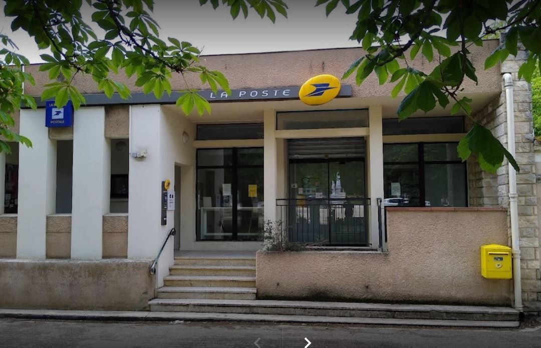 la poste st clar.JPG