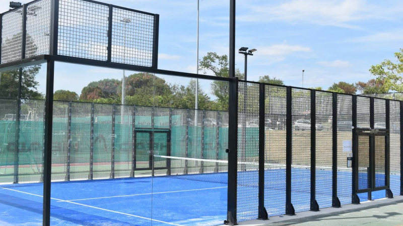 Le Padel est en activité