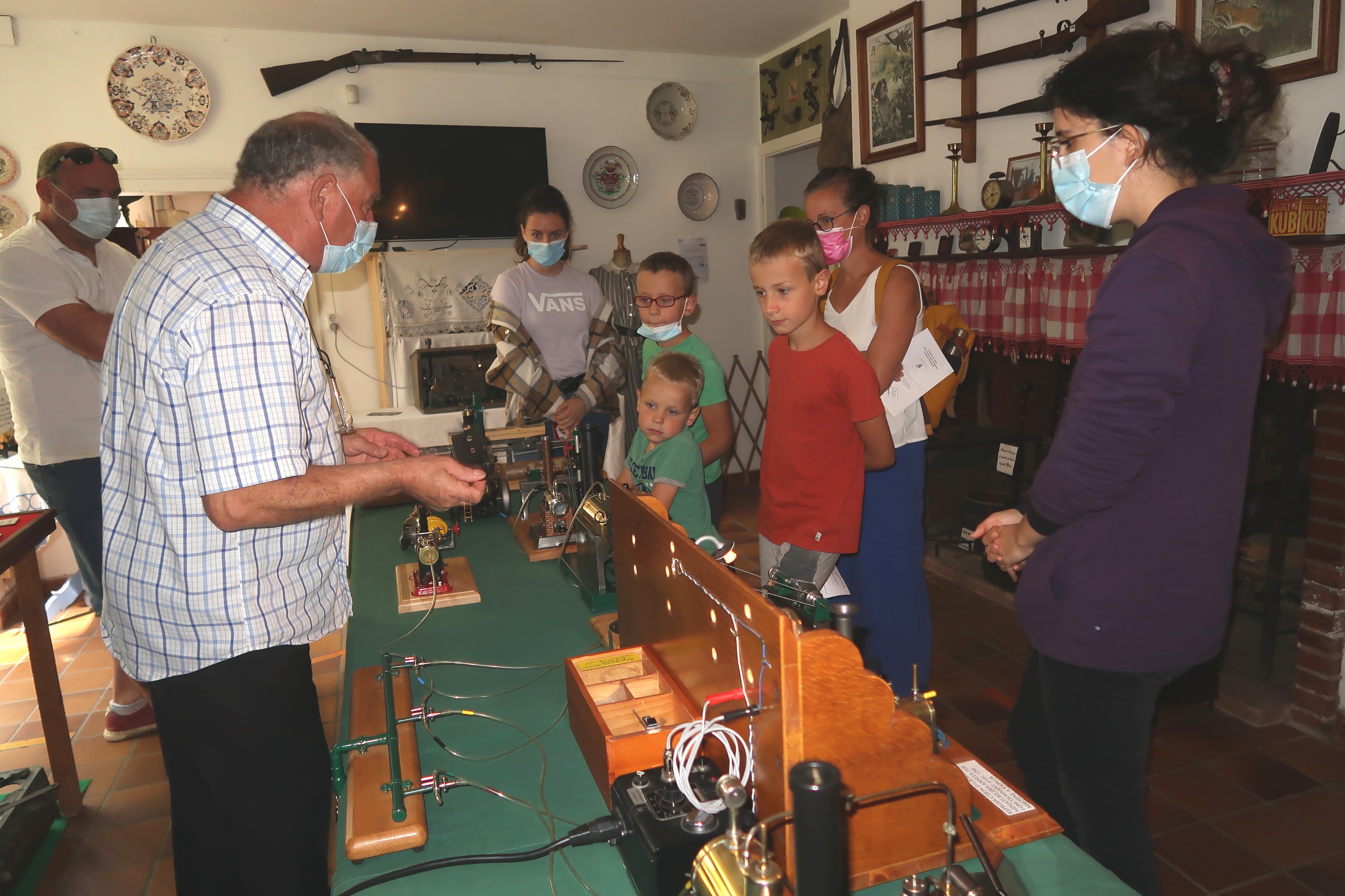 MUSEE_MARCHE 2021_Dans Musee-machines.JPG