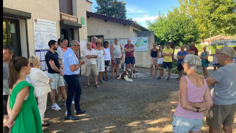 Visite de courtoisie aux campeurs