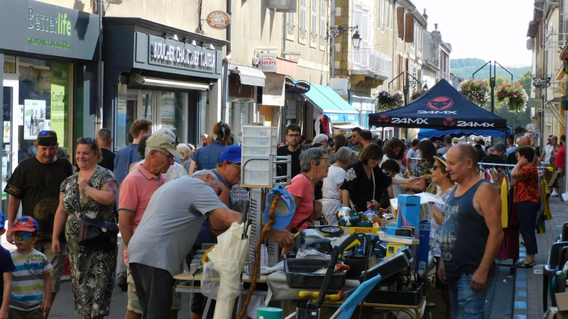 Braderie et vide-greniers attirent la foule des grands jours