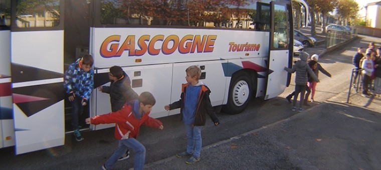 bus scolaire mirande.jpg