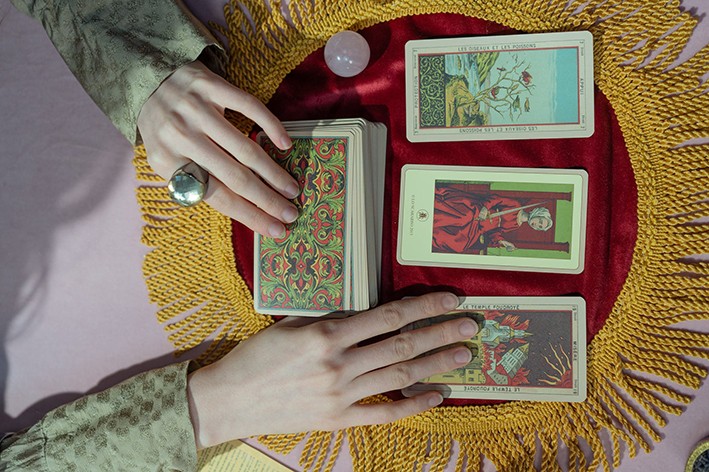 tarot festival pexels-photo-7181711.jpg
