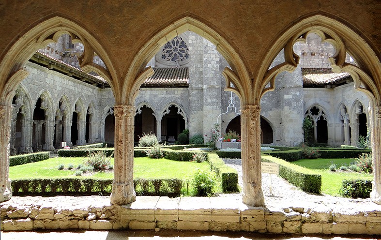 La_Romieu_-_Collégiale_Saint-Pierre_bb.jpg