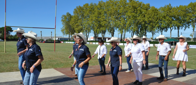Deux clubs de country au forum des associations d'Eauze !