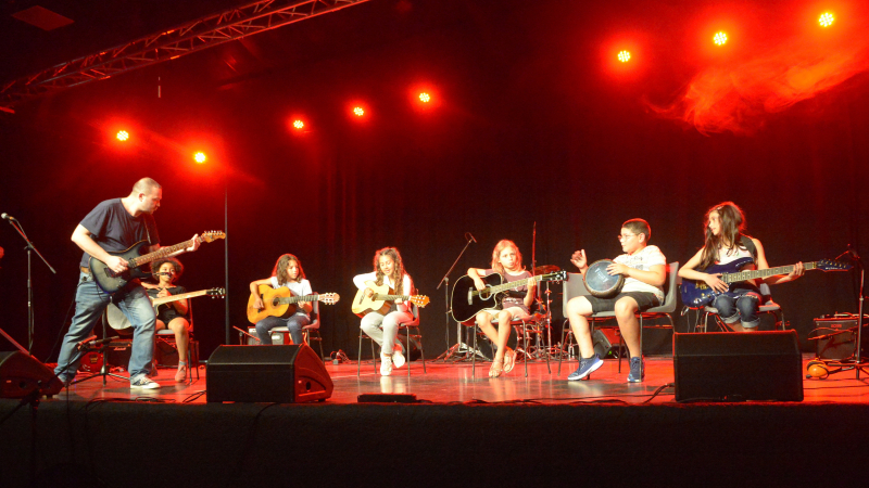École de musiques actuelles et amplifiées à Mirande, un succès pour LEREMA
