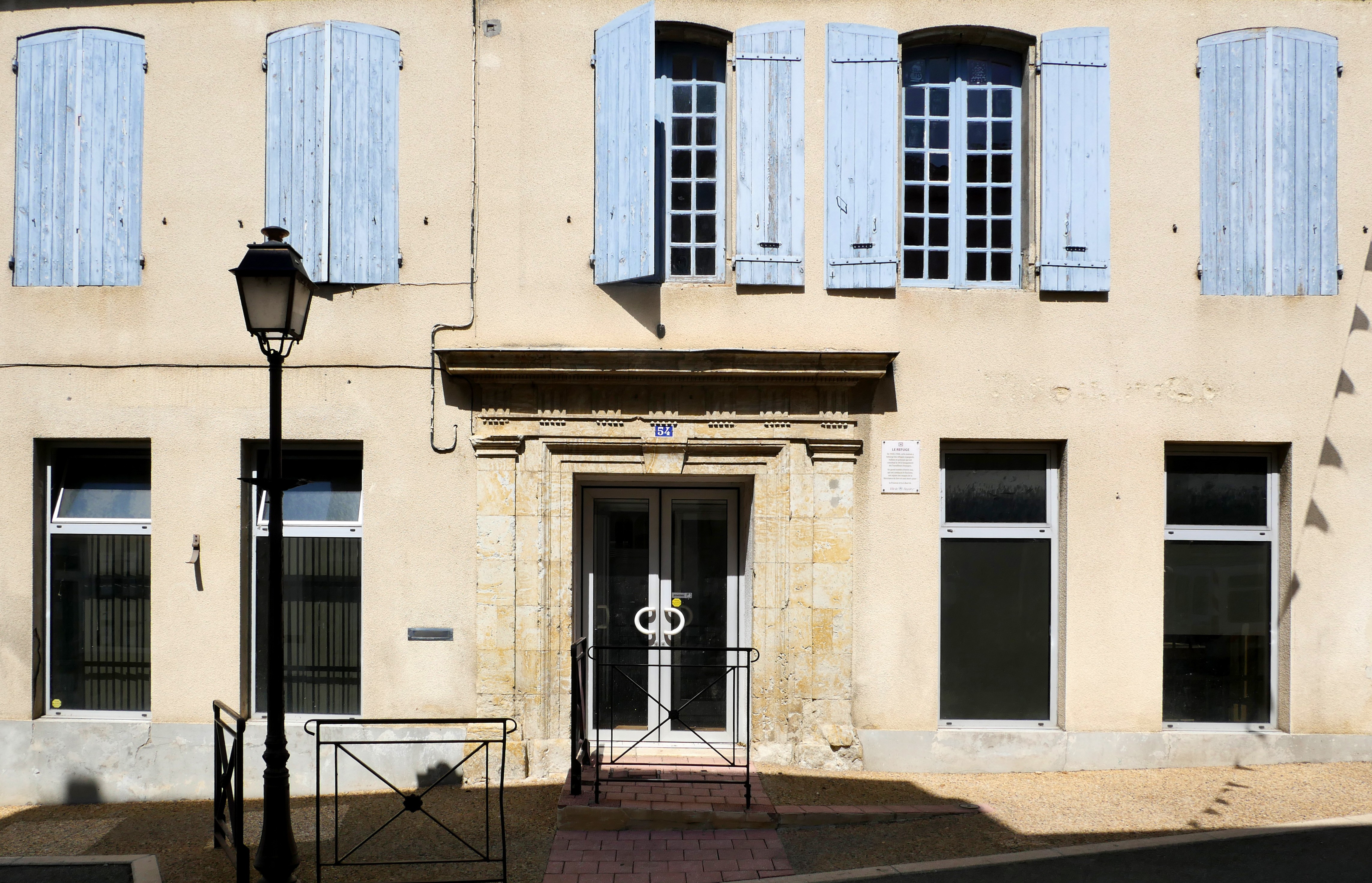 P1130114-retouchvf.jpg
