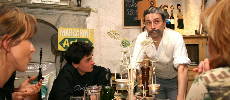Soirée polar au café des sports : qui a assassiné le père Jean ?