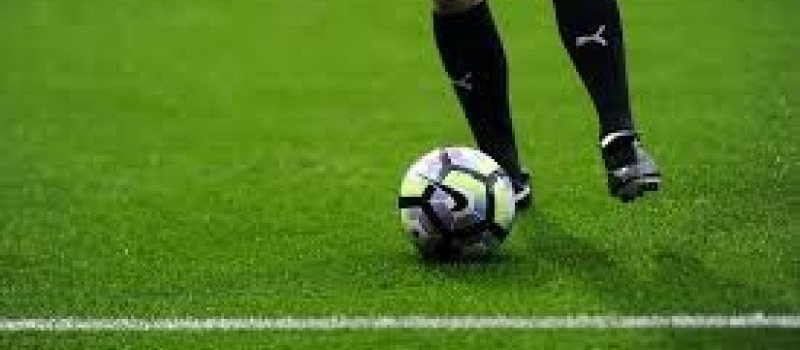 Foot : Report des rencontres décidé par le district