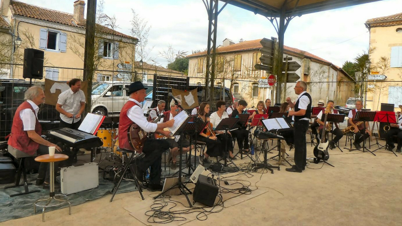 Grand bal Swing  avec Combo Jazz 124,