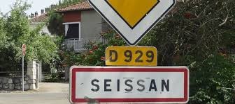seissan panneau.jpg