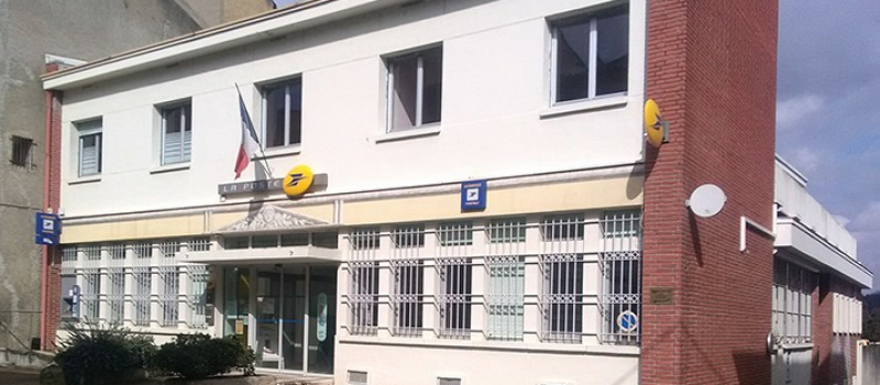 Grève au bureau de poste de la sous préfecture mirandaise