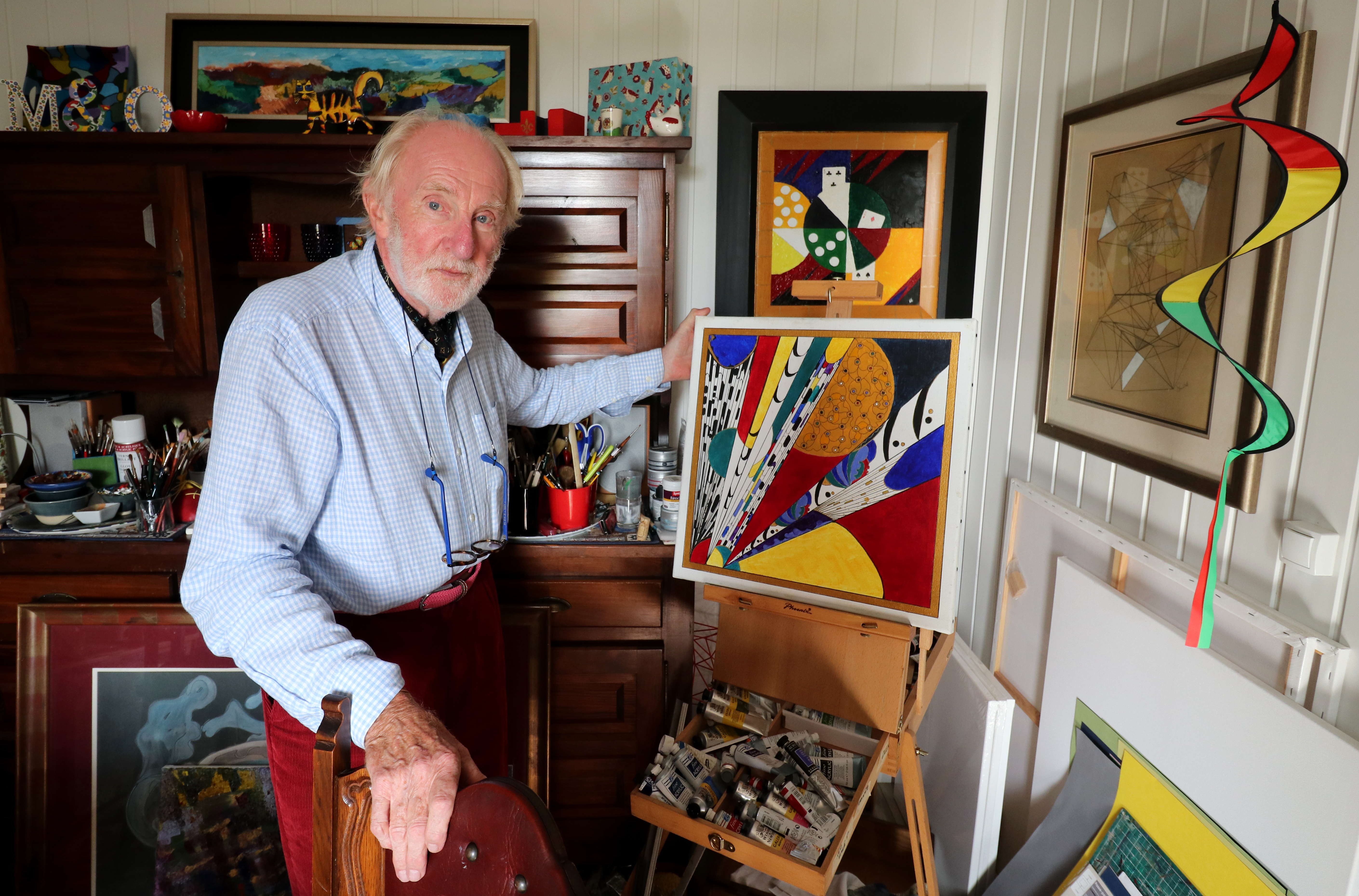 L'artiste et son tableau pour le Centre contre le Cancer d'Auch