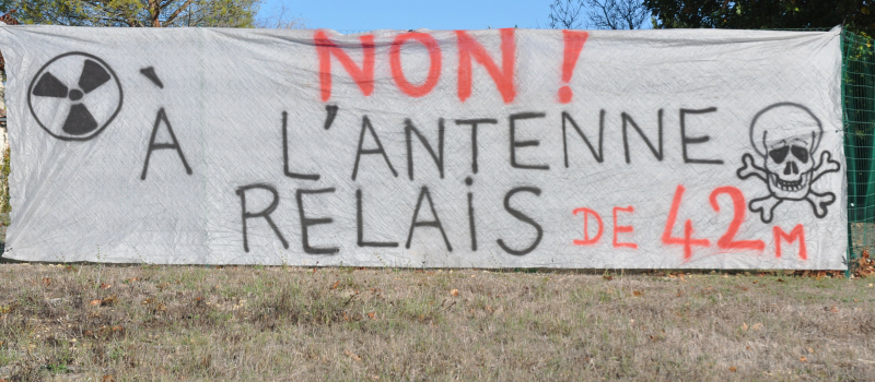 Installation d'une antenne relais-téléphonique de 42 mètres à proximité des habitations à Rozès : un collectif d'habitants dit non !